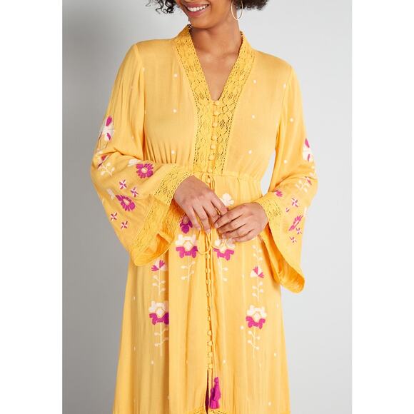 ModCloth Yellow Sunshine of Your Love Floral Embroidered Midi Dress Sz 6 - Picture 4 of 12